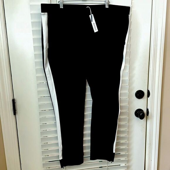 Chico’s SZ 4 Zenergy Scuba ankle pants - Picture 6 of 11